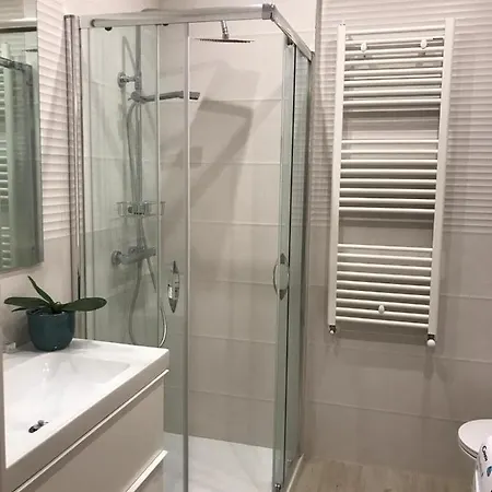 Central Modern Studio Appartamento *