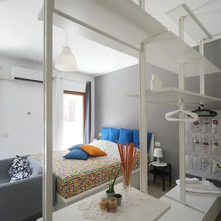 Central Modern Studio * باري